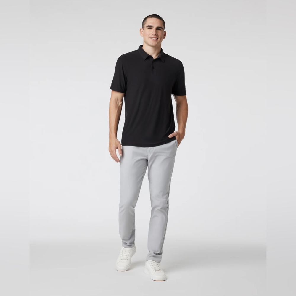 Vuori Cascade Tech Chino Pant Athletic Slim Fit Fog Light Grey Size 34x30 V427